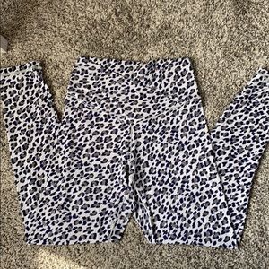 American eagle blue leopard leggings
